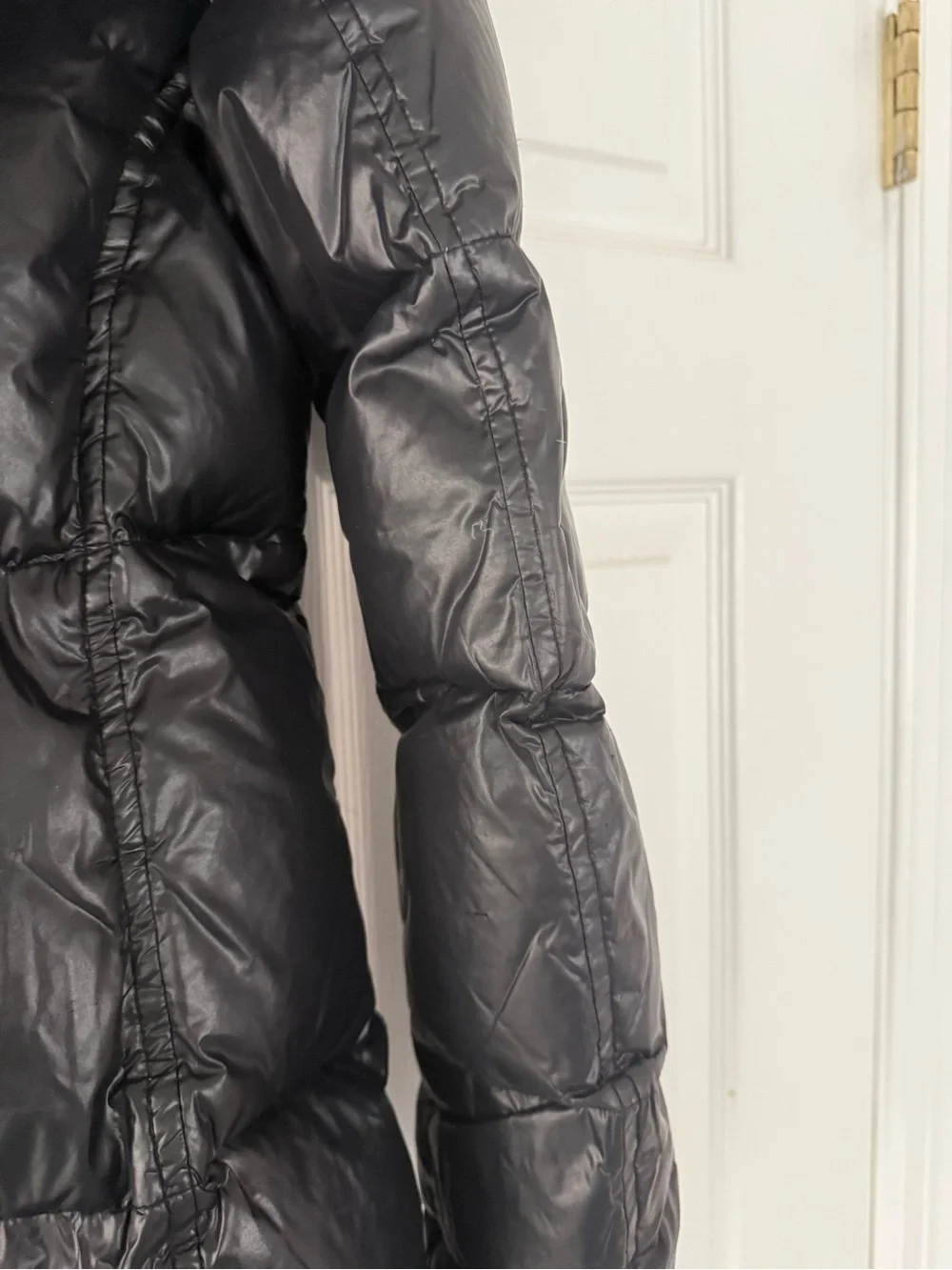 S13 Women’s Black Puffer Jacket coat with Faux Fur Trim hood size M